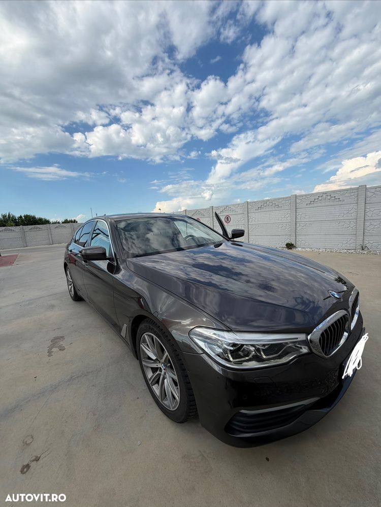 BMW Seria 5 520d xDrive AT - 15