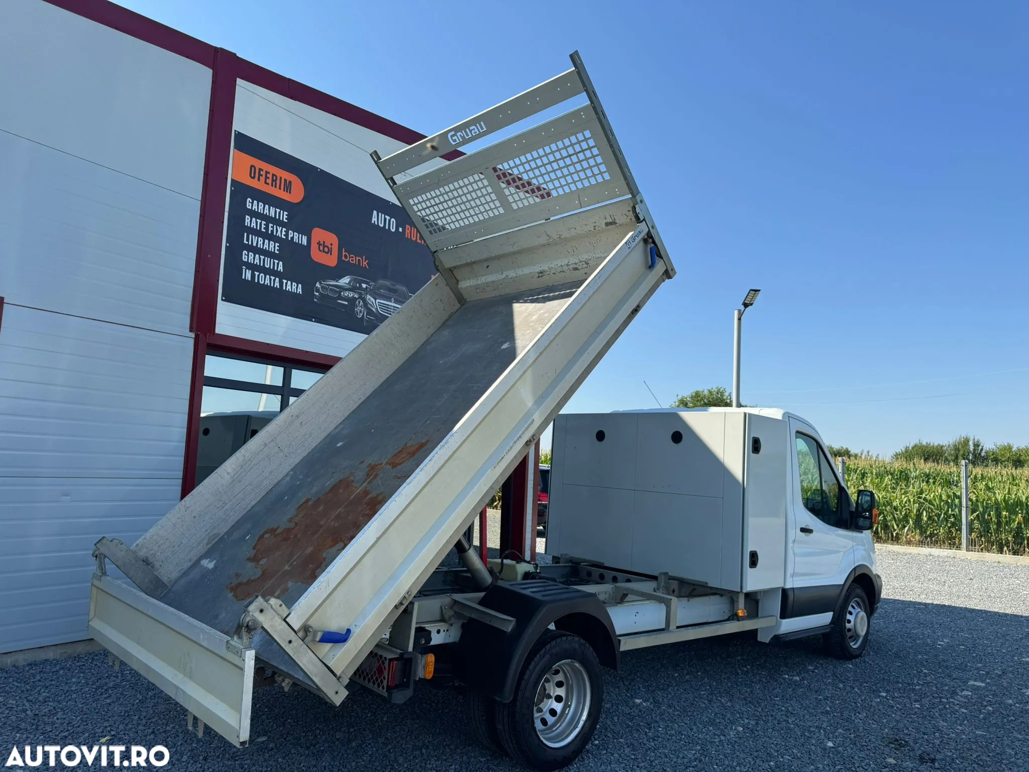 Ford transit - 17