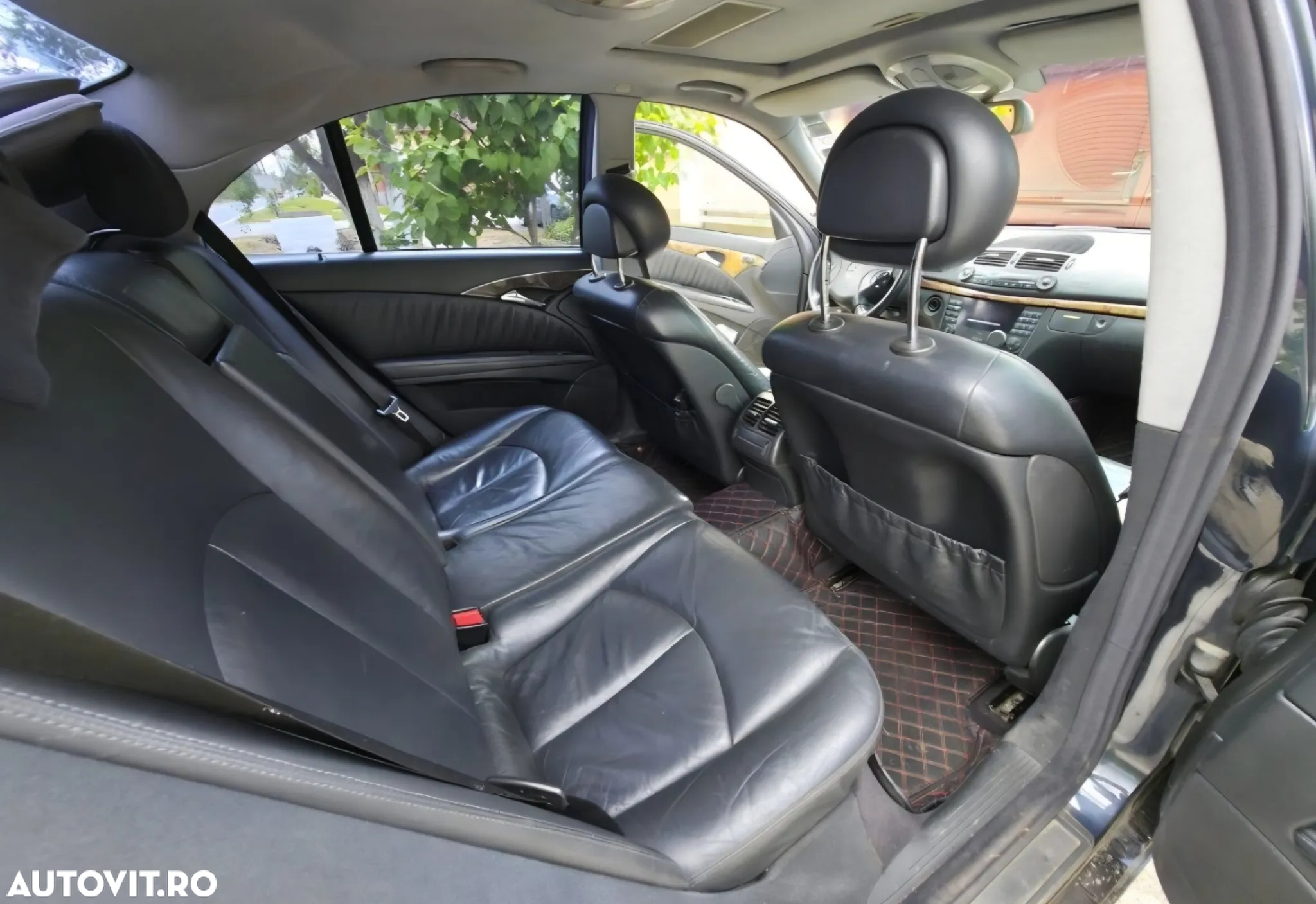 Mercedes-Benz E - 6