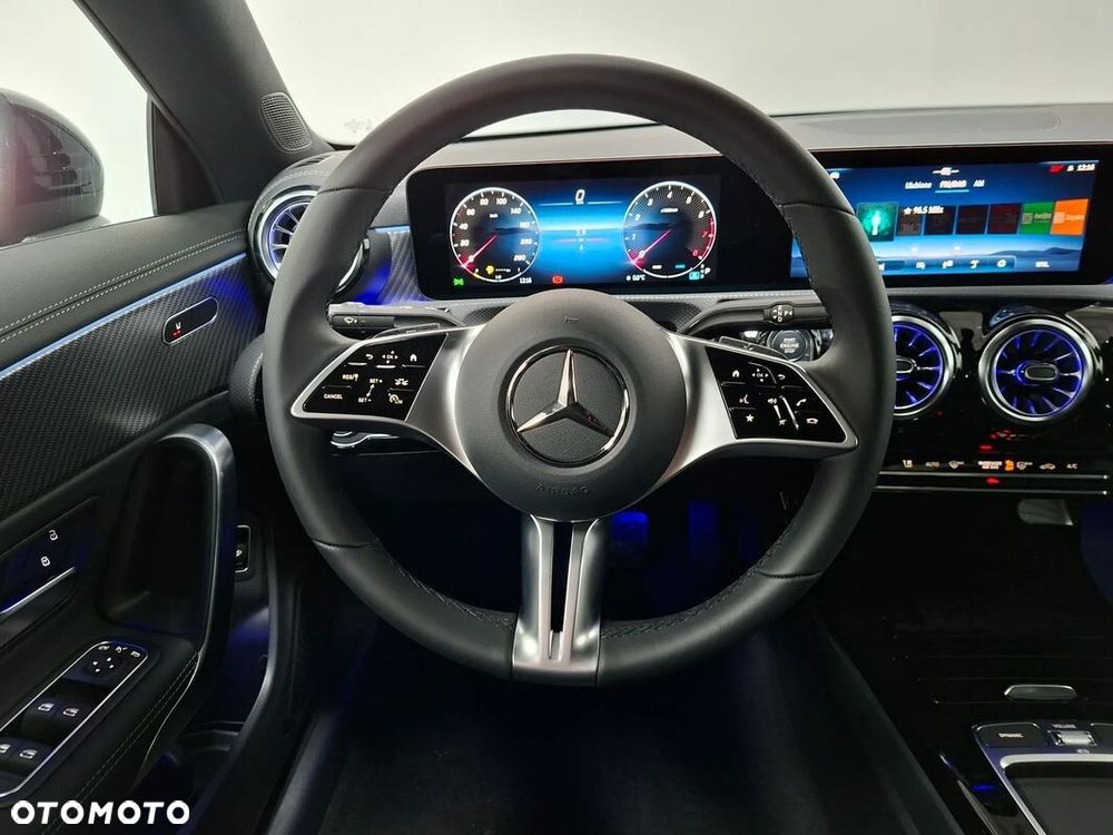 Mercedes-Benz CLA 220 4-Matic Progressive 7G-DCT - 10