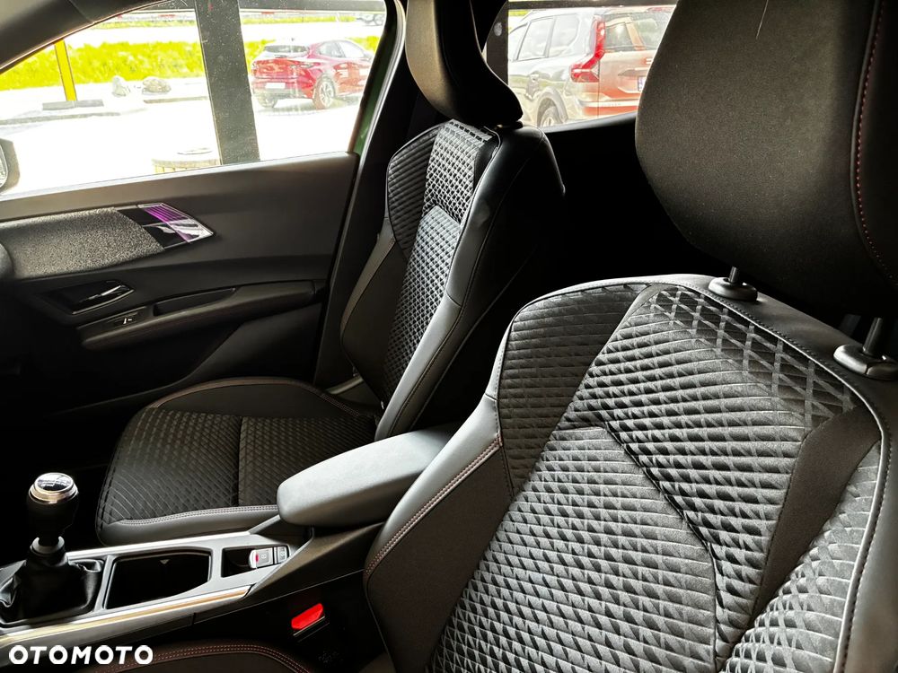 Renault Clio - 12
