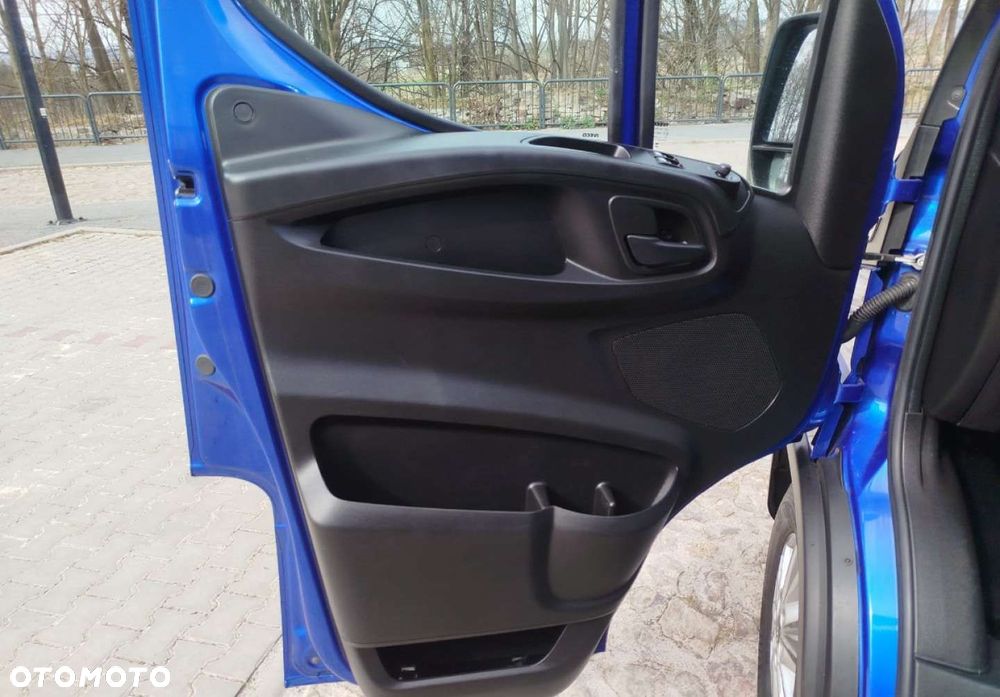 Iveco Daily 35S18 - 19
