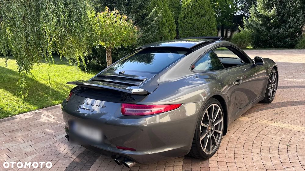 Porsche 911 Carrera S PDK - 9