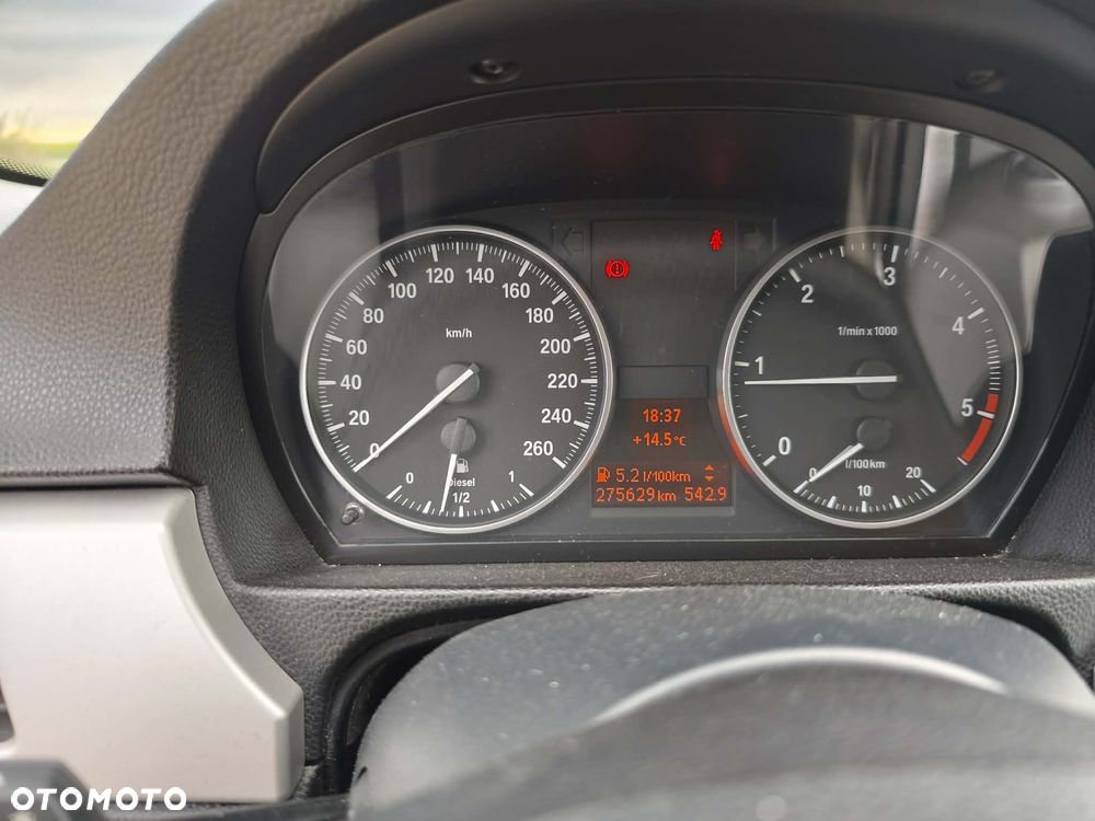 BMW Seria 3 318d - 6