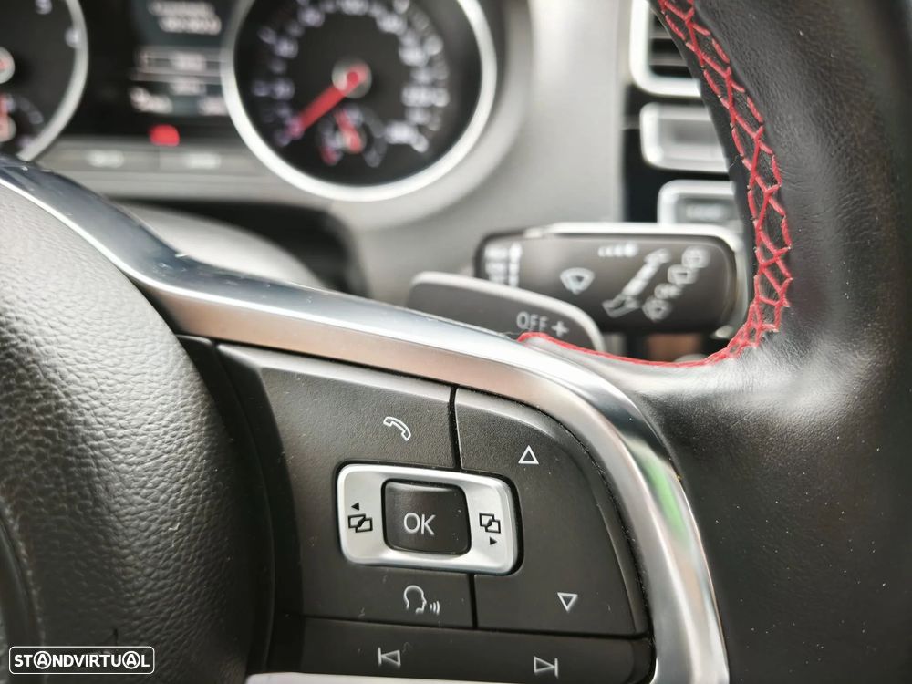VW Polo 1.8 TSi GTi DSG - 32