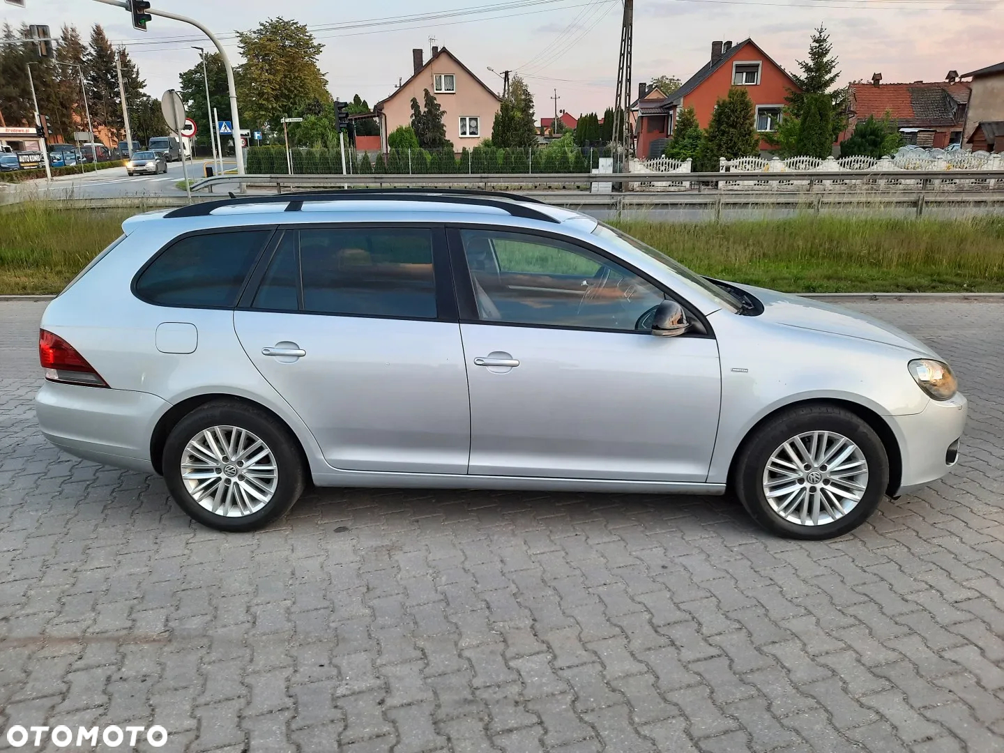 Volkswagen Golf Variant 1.6 TDI DPF MATCH - 5