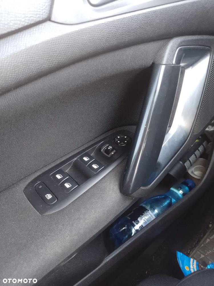 Peugeot 308 1.6 BlueHDi Active S&S - 5