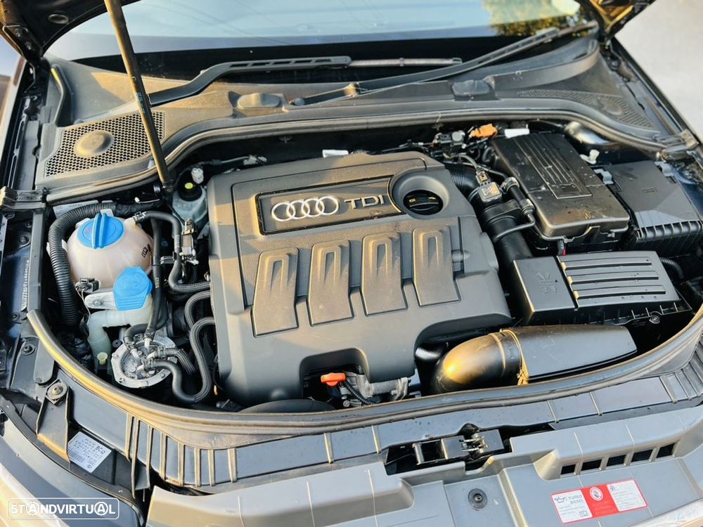 Motor VW GOLF VI 1.6TDi 105cv / Ref: CAYN - 2