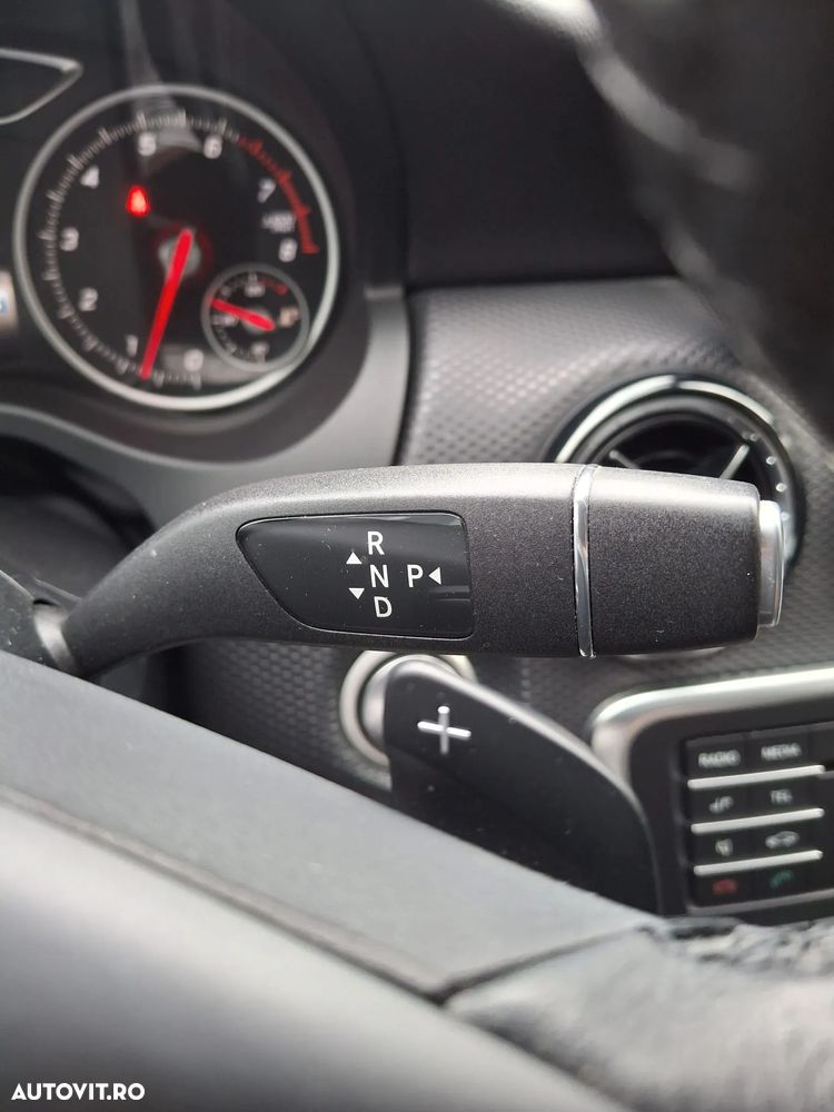 Mercedes-Benz A - 19