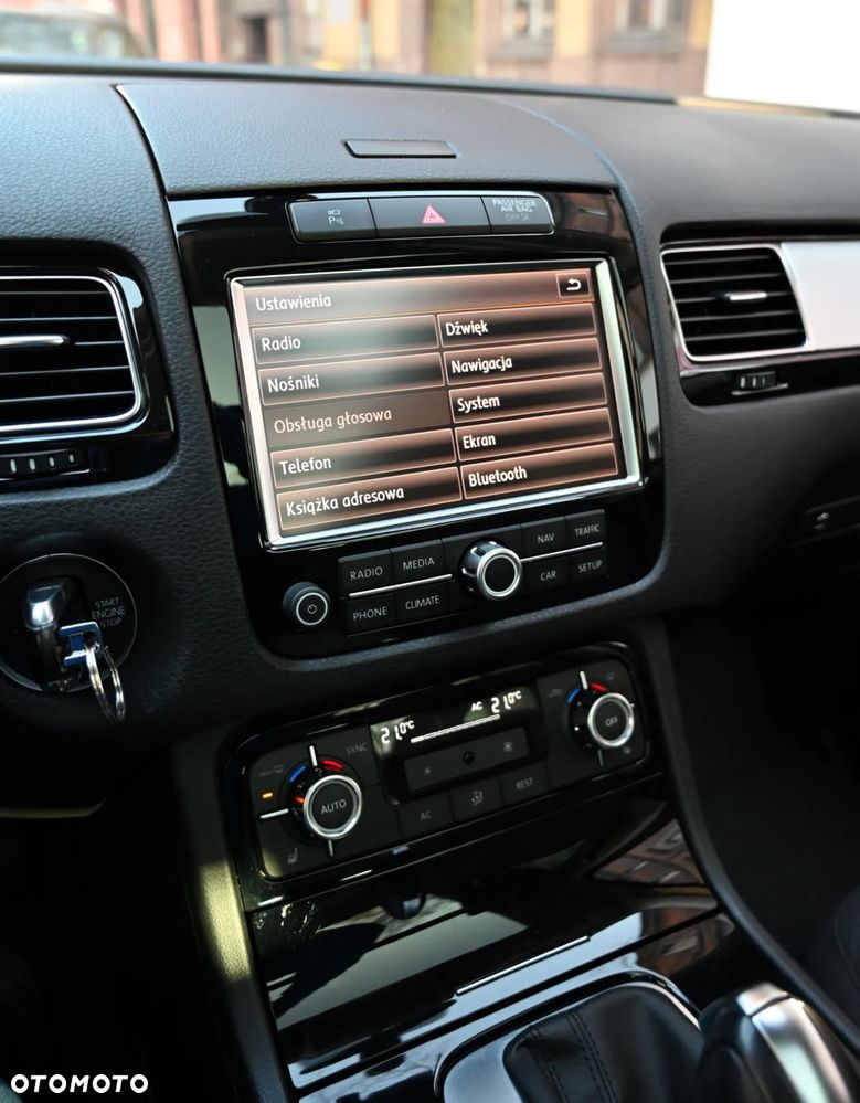 Volkswagen Touareg - 26