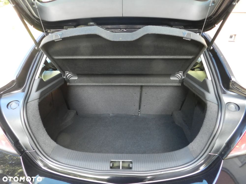 Opel Astra III GTC 1.4 Cosmo - 13