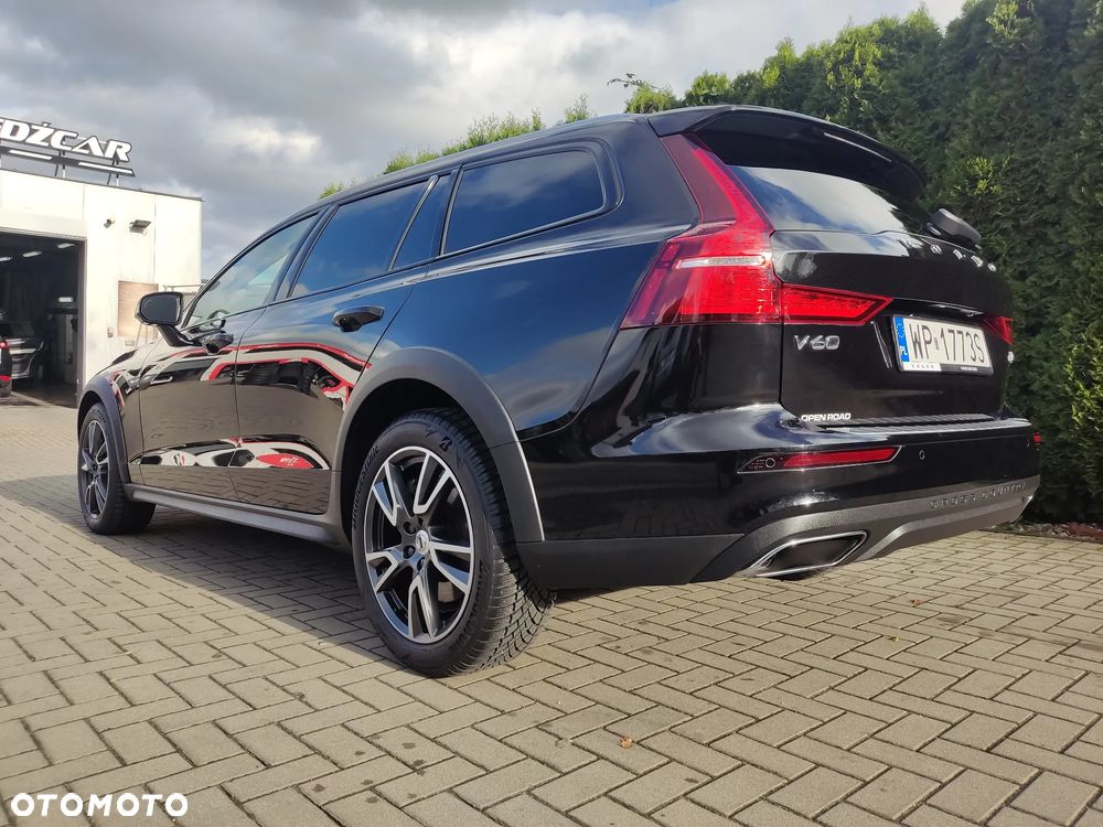 Volvo V60 Cross Country T5 AWD Geartronic - 6