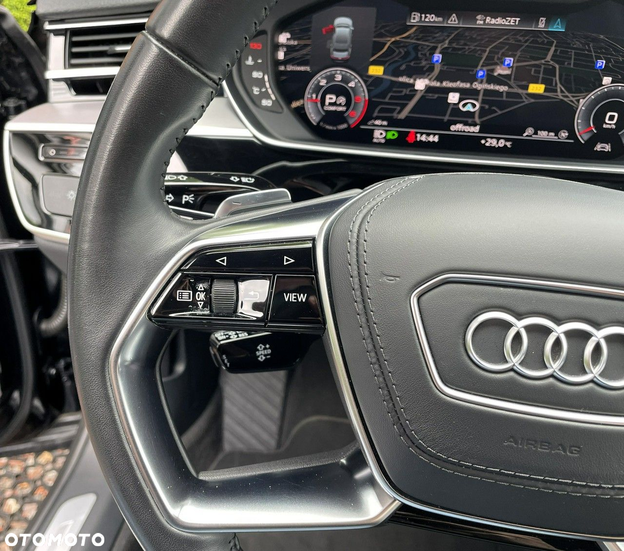 Audi A8 - 16