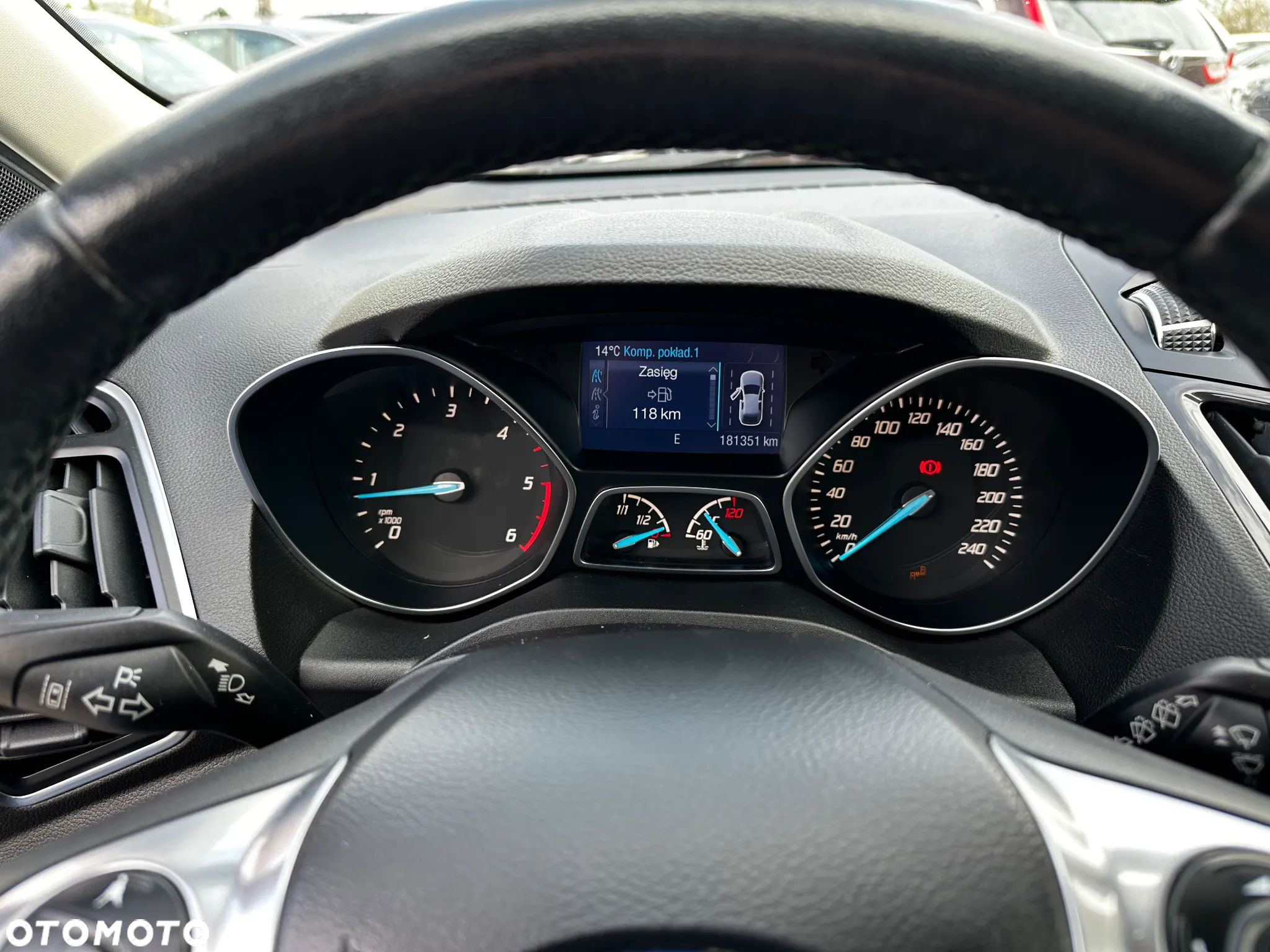 Ford Kuga - 9
