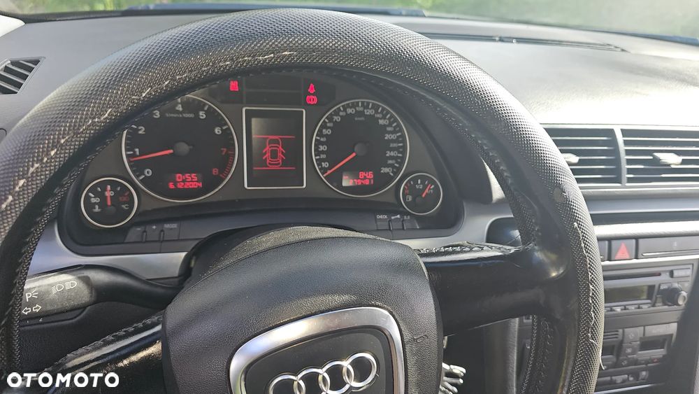 Audi A4 Avant 2.0T FSI Quattro - 8