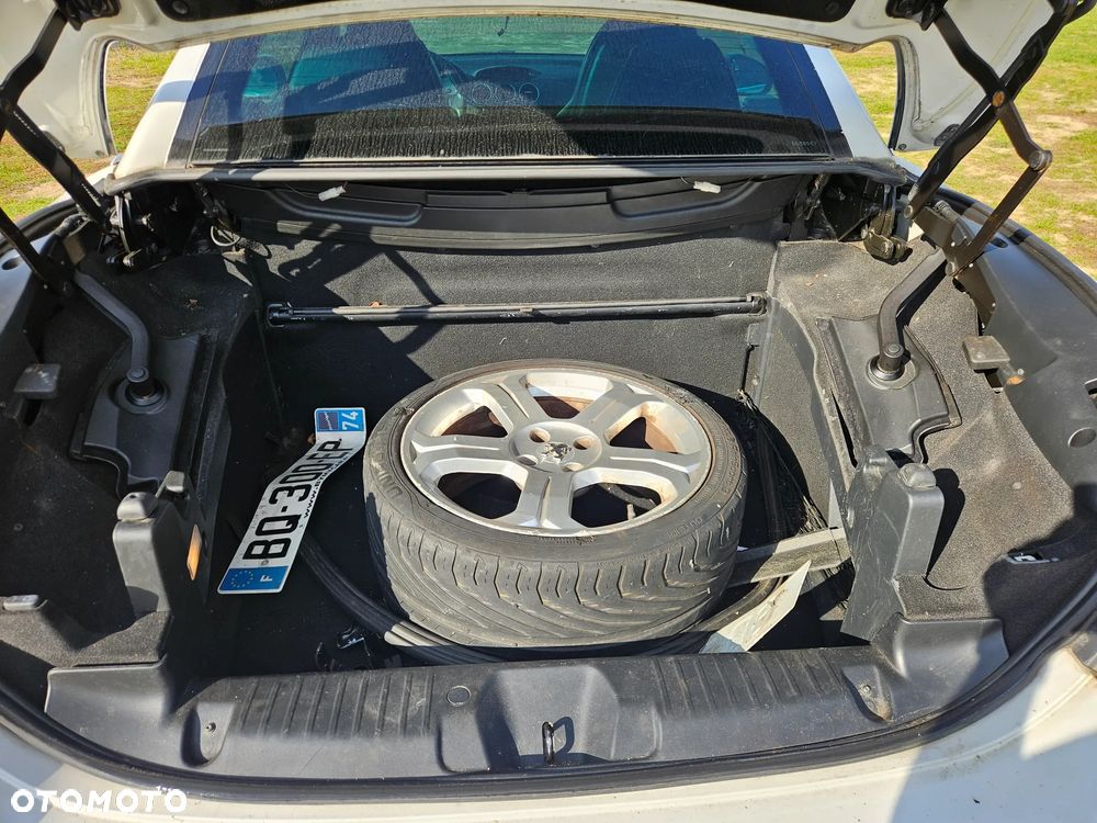 Peugeot 308 2.0 HDi Premium - 15