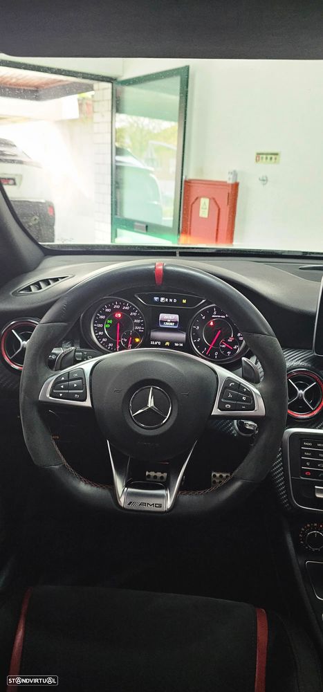 Mercedes-Benz A 45 AMG 4Matic Speedshift 7G-DCT Yellow Night Edition - 20