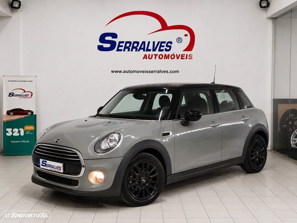 MINI 5 Portas Cooper D - 3