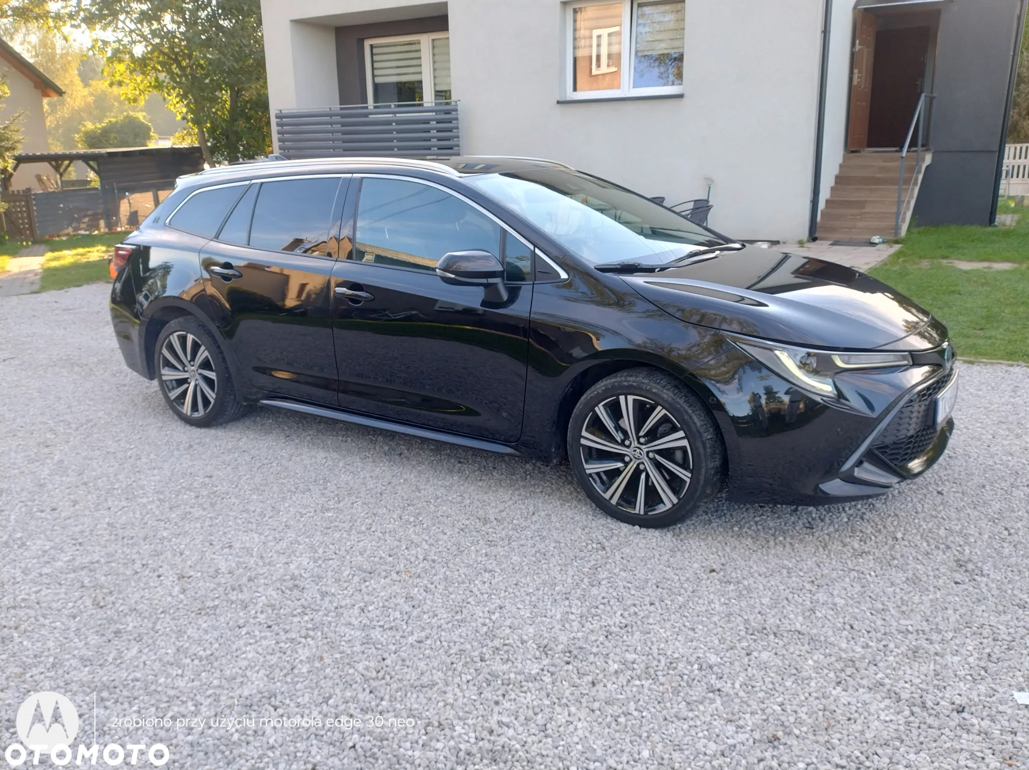 Toyota Corolla 2.0 Hybrid Style - 2