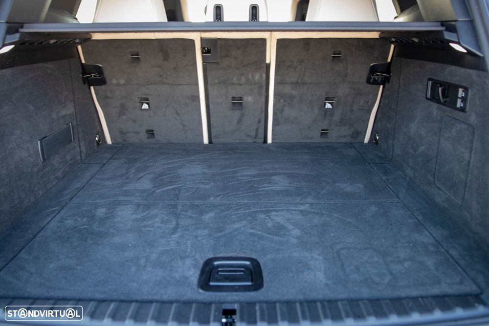 BMW iX xDrive50 - 27