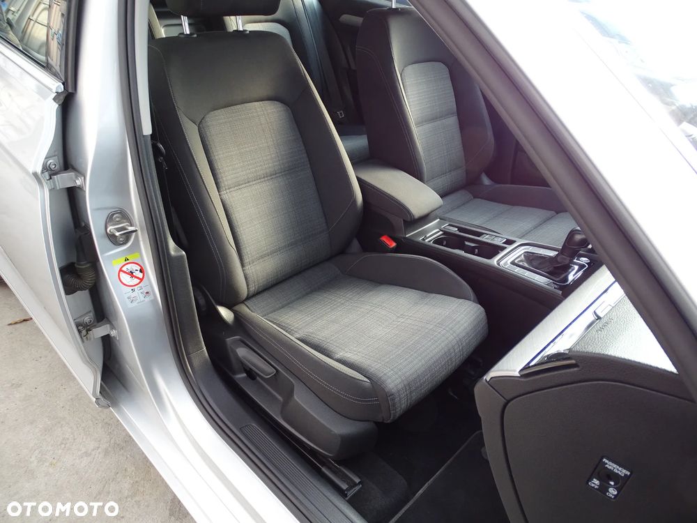 Volkswagen Passat 1.5 TSI EVO Comfortline DSG - 37
