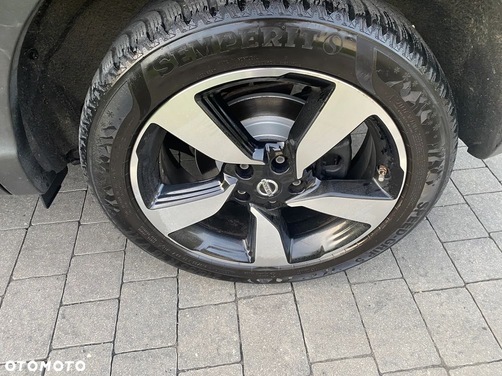 Nissan Qashqai 1.6 DCi Xtronic ACENTA - 27