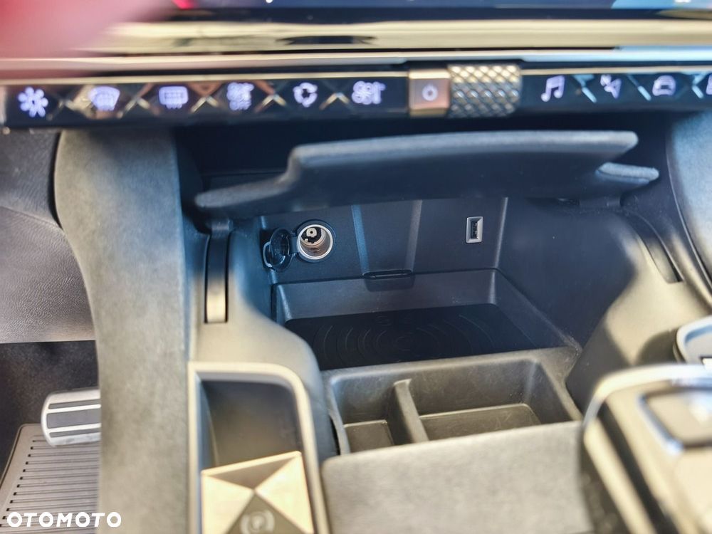 DS Automobiles DS 7 Crossback - 30