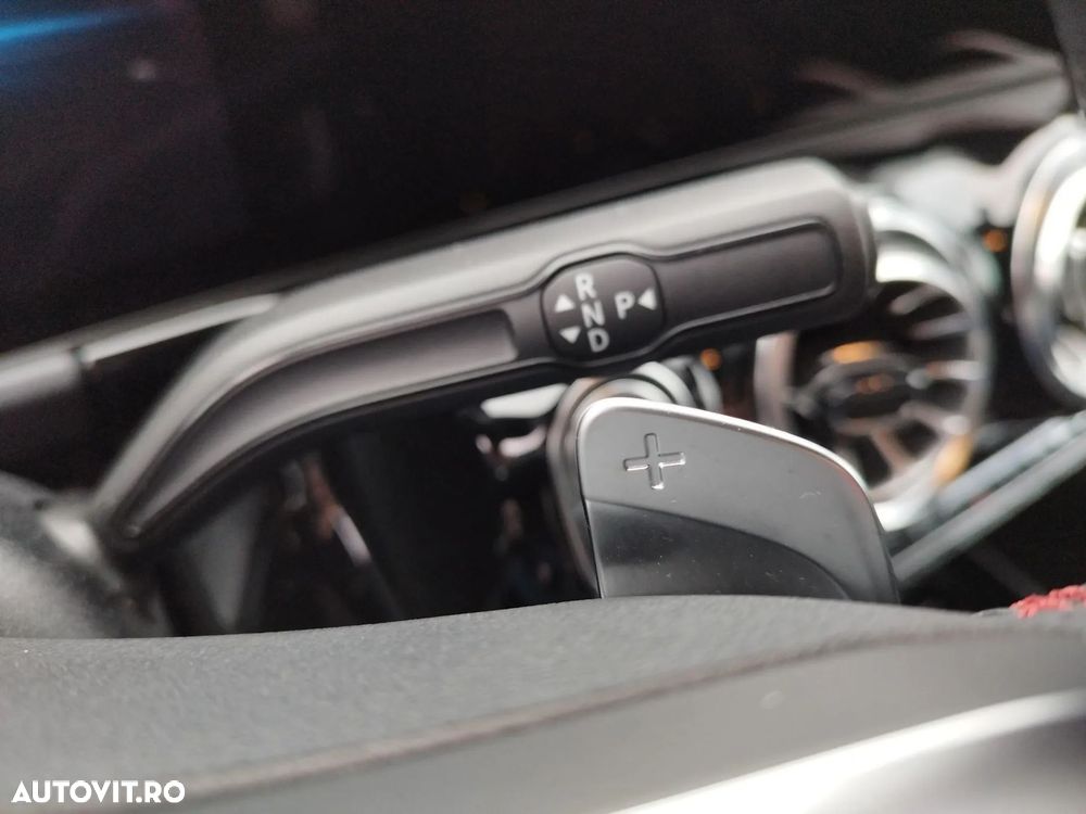 Mercedes-Benz GLA 200 4MATIC Aut. - 7