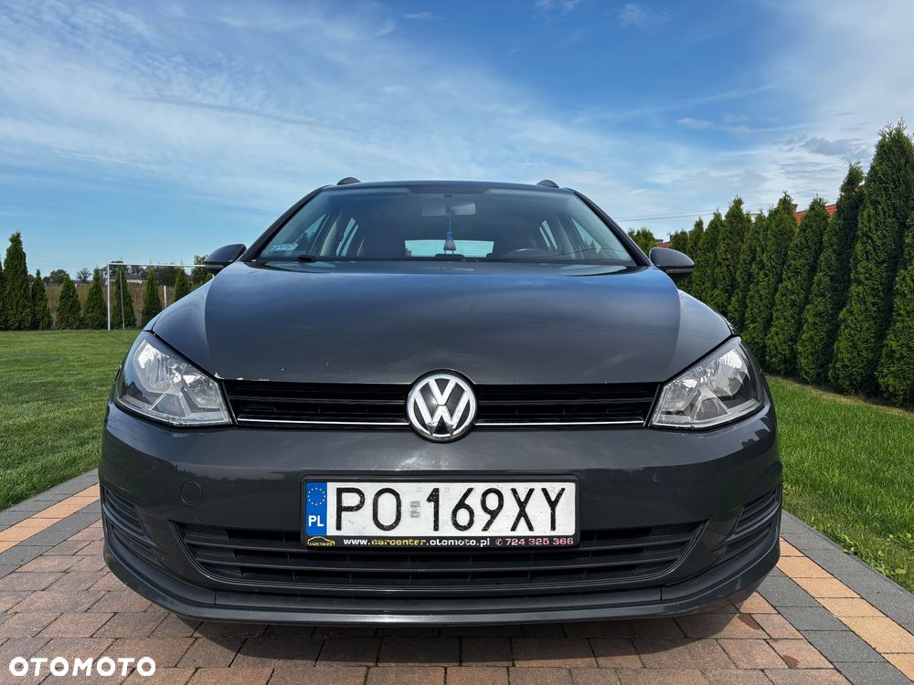 Volkswagen Golf - 10