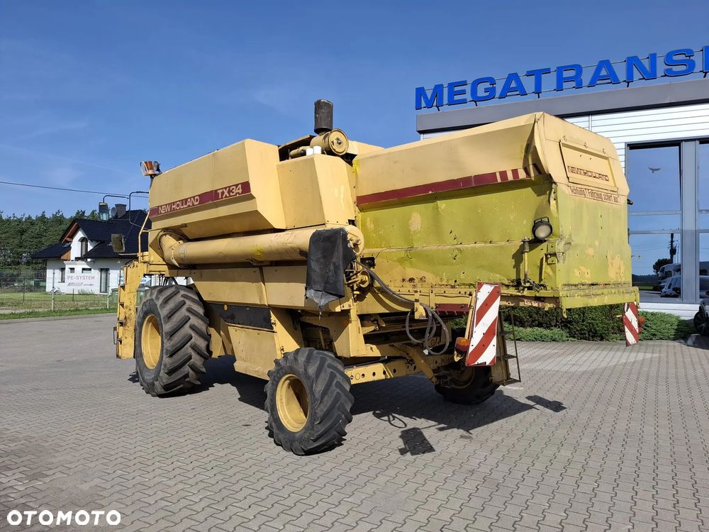 New Holland TX 34 - 3