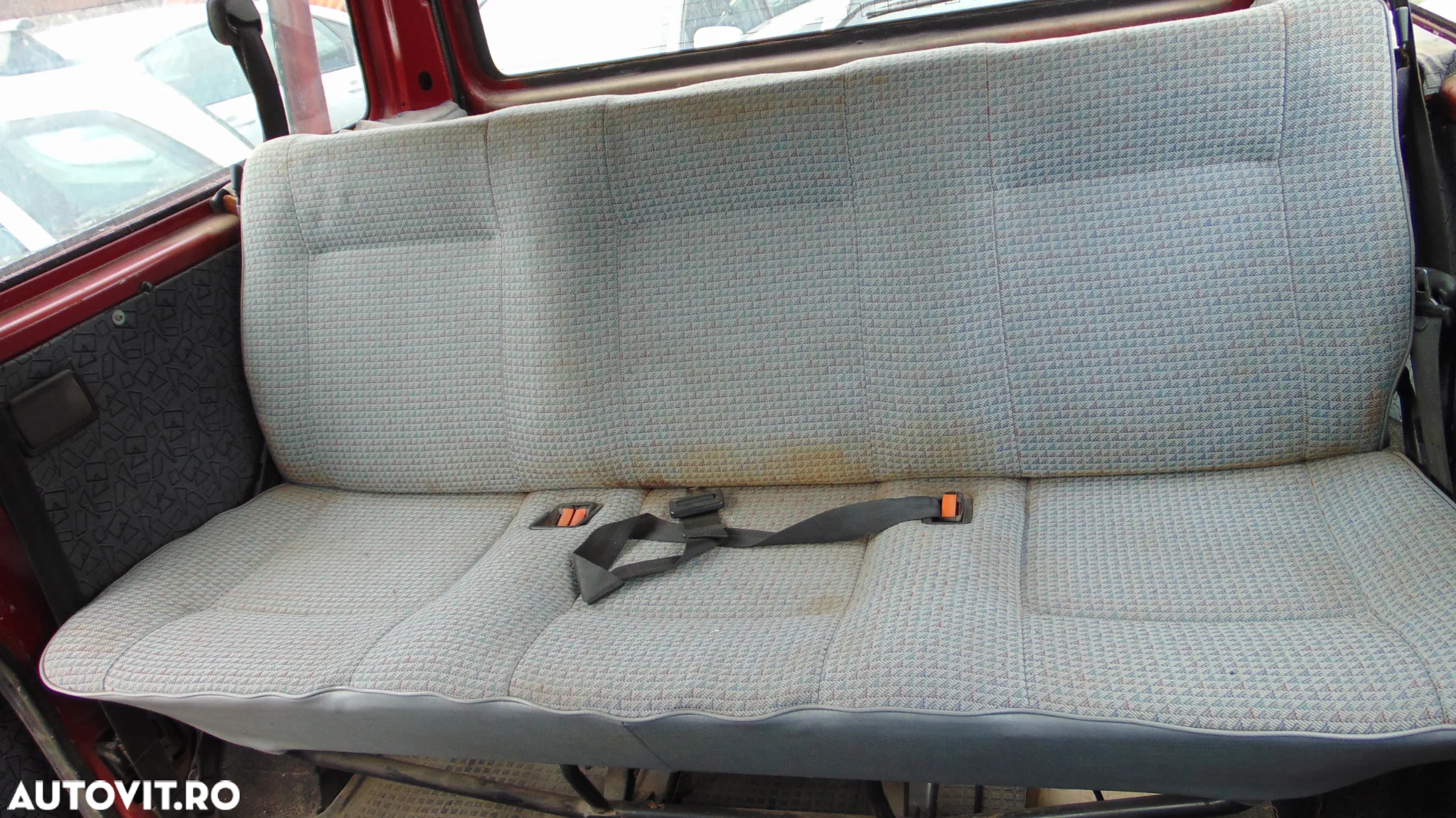 Set Scaune fata rand 1,rand 2,rand 3 de VW T4 Caravelle an 1997 in stare impecabila. - 12
