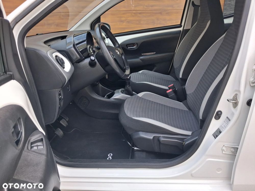 Toyota Aygo 1.0 VVT-i JBL Edition - 8