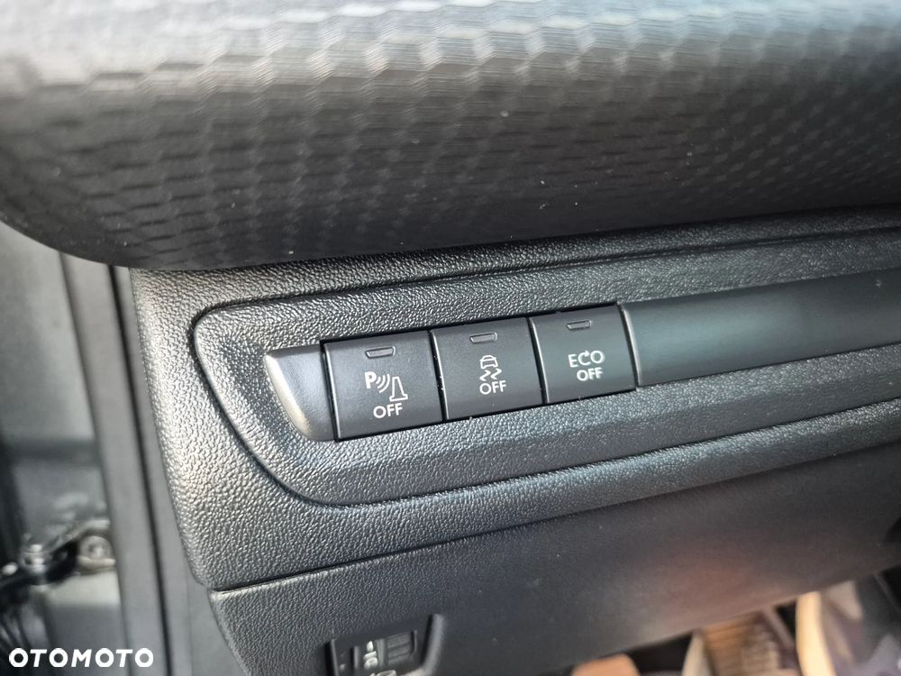 Peugeot 208 1.6 BlueHDi Active S&S - 15