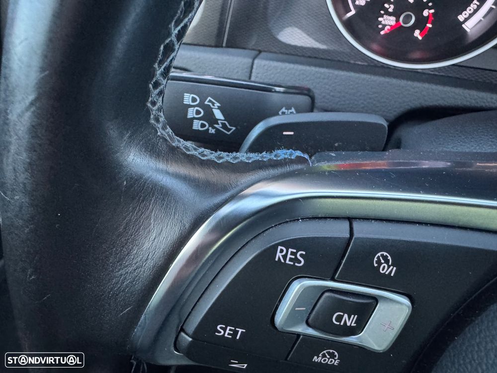 VW Golf 1.4 GTE Plug-In-Hybrid DSG - 23