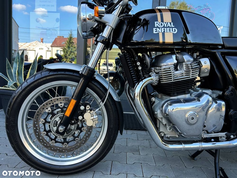 Royal Enfield Continental - 32