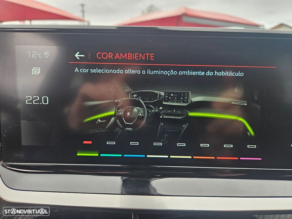 Peugeot 2008 1.2 PureTech GT EAT8 - 53