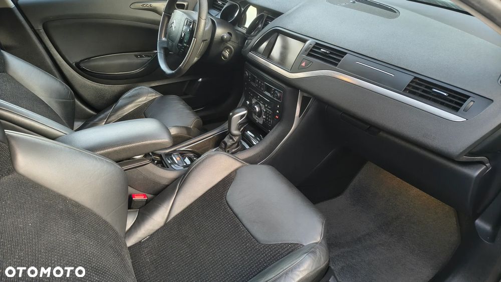 Citroën C5 V6 HDi 240 Biturbo FAP Exclusive - 4