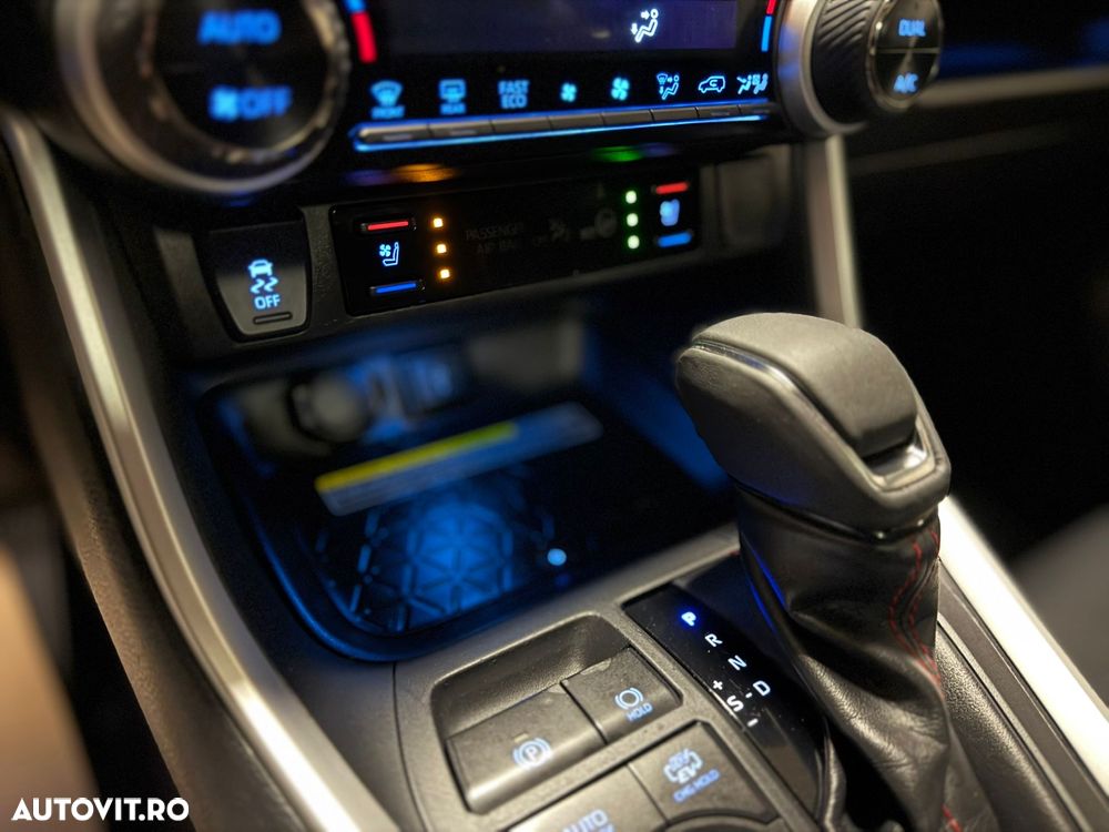 Toyota RAV4 Style - 14