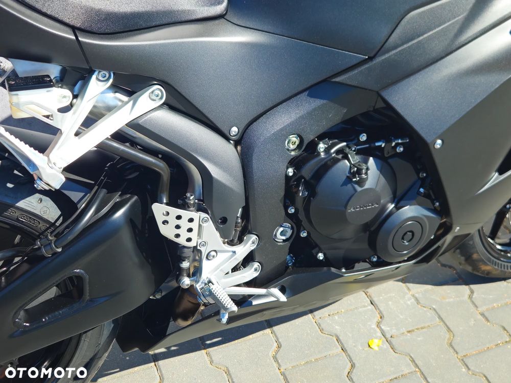 Honda CBR - 21