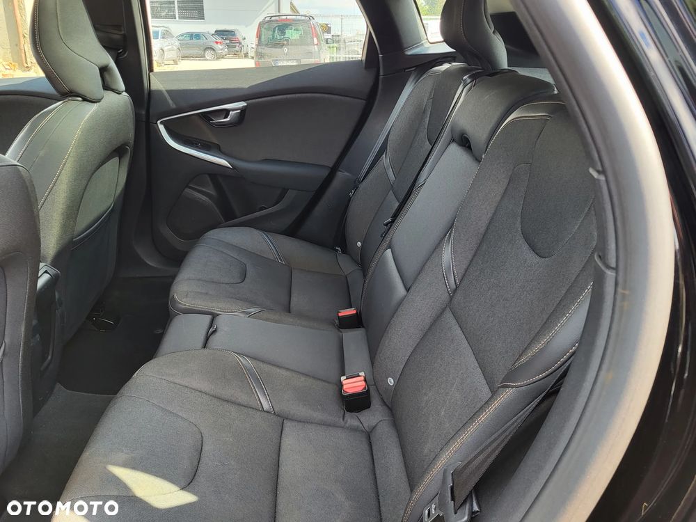 Volvo V40 Cross Country D3 Geartronic Summum - 24