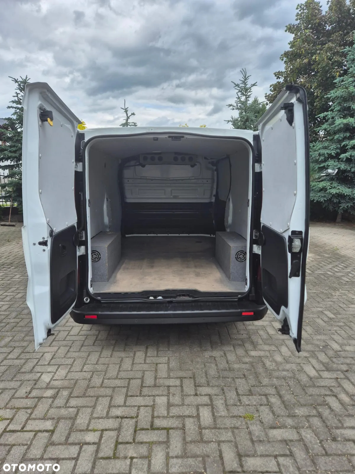 Opel VIVARO - 9