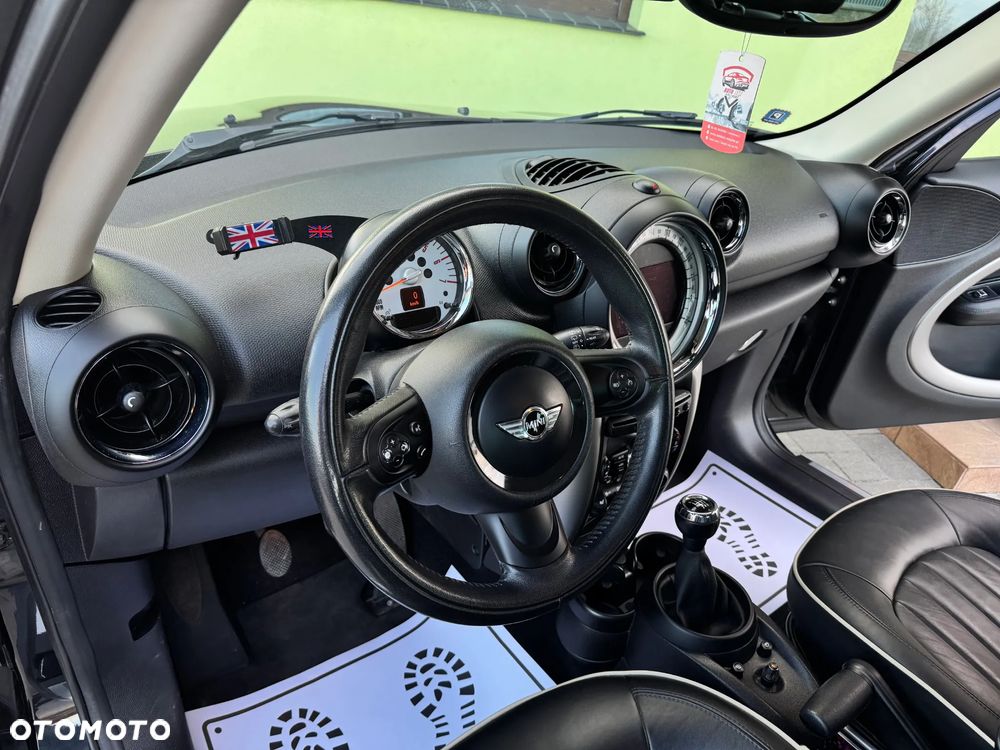 MINI Countryman Cooper D - 25