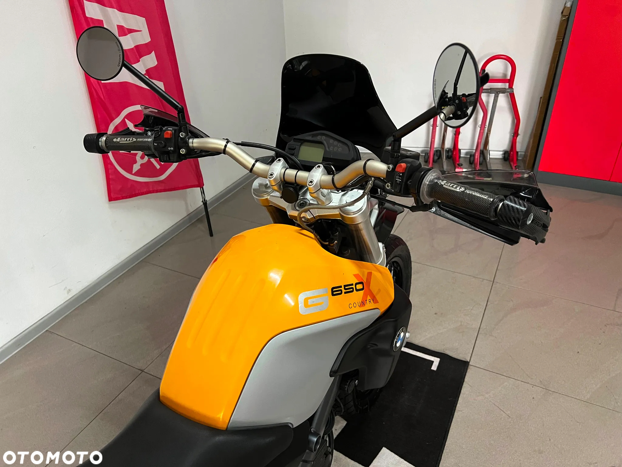 BMW G - 10