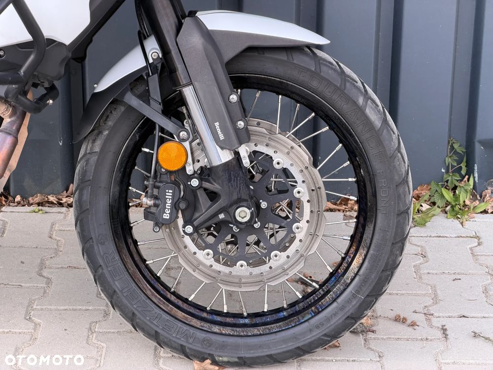 Benelli TRK 502X - 25