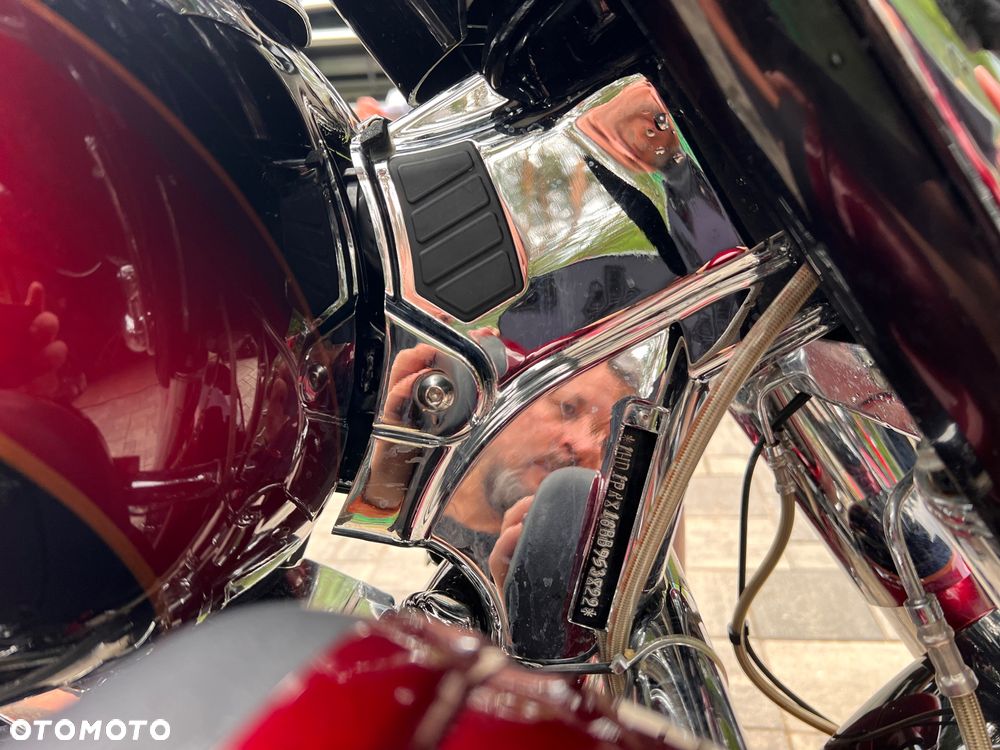 Harley-Davidson FLHTCU Ultra - 18