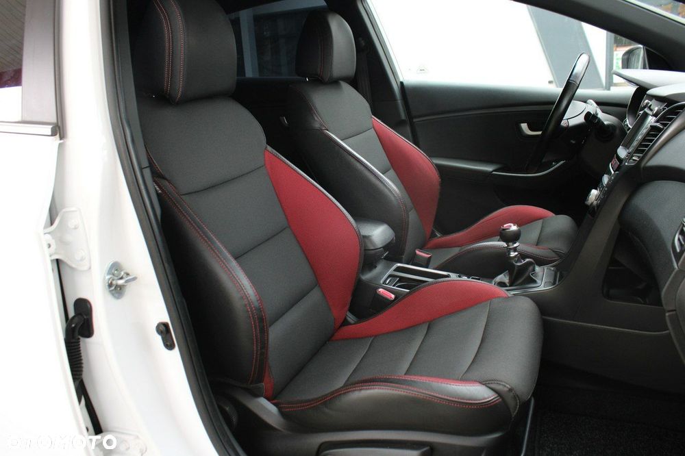 Hyundai i30 1.6 GDI Turbo Sport - 9