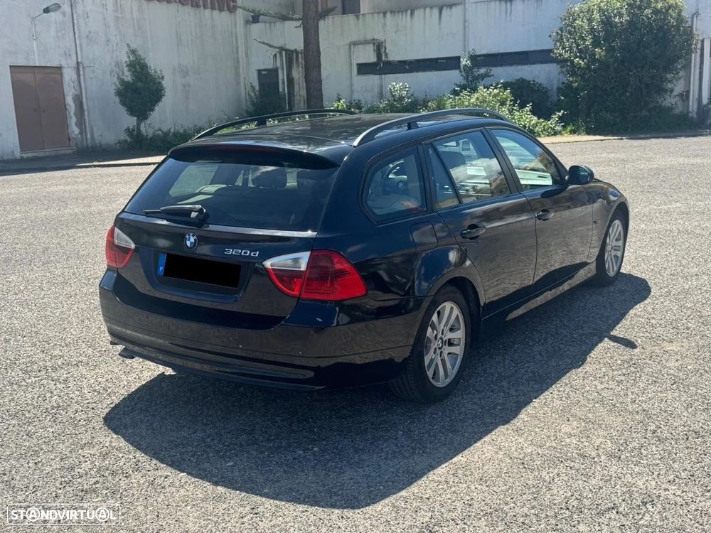 BMW 320 d - 3