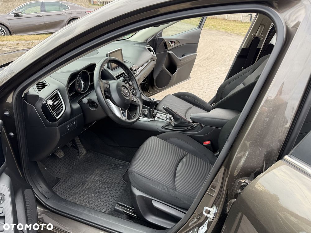 Mazda 3 - 6