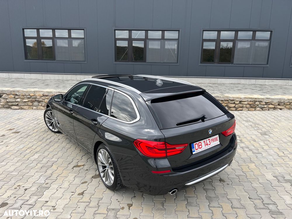 BMW Seria 5 520d xDrive Touring Aut. Luxury Line - 3