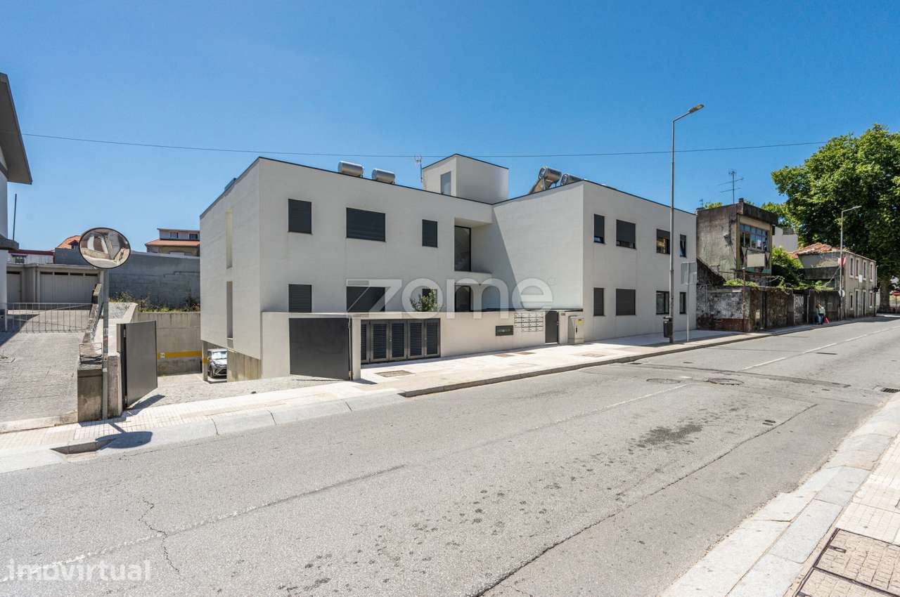 Apartamento T0 Novo com Garagem - Grande imagem: 5/29